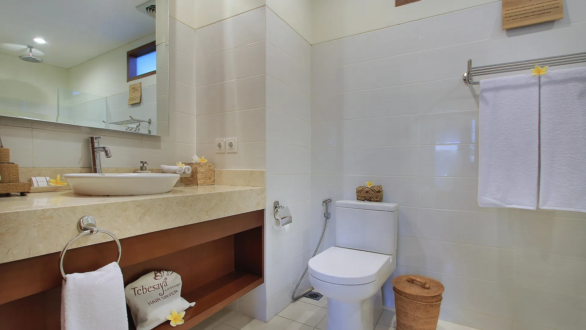Tebesaya Cottage By Pramana Villas Ubud 3*,